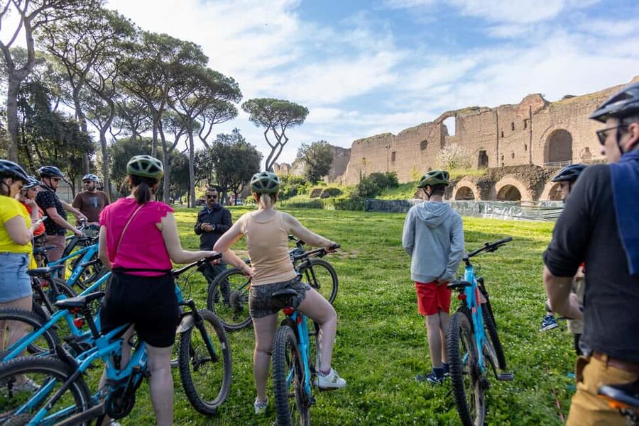 Rome: Appian Way & Aqueducts E-Bike Tour (Catacombs & Food) - What the guides add to a difficult route