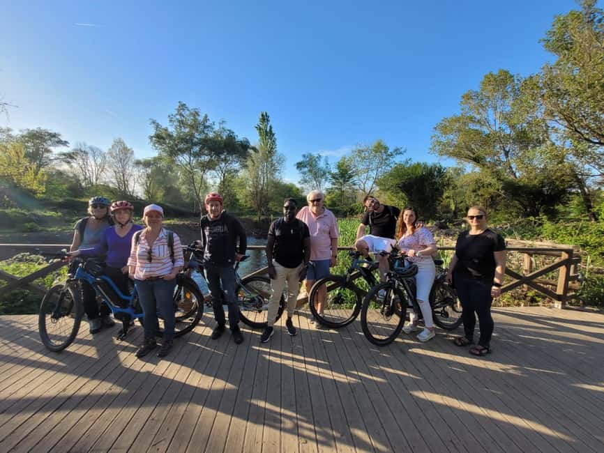 Rome: Appian Way & Catacomb Sunset E-bike Tour with Aperitif - One hour below ground at St. Callixtus