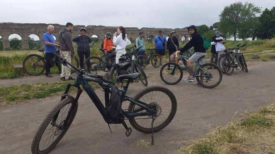 Rome: Appian Way E-Bike Tour Catacombs, Aqueducts & Picnic - The Aqueducts Park gives the tour its biggest view