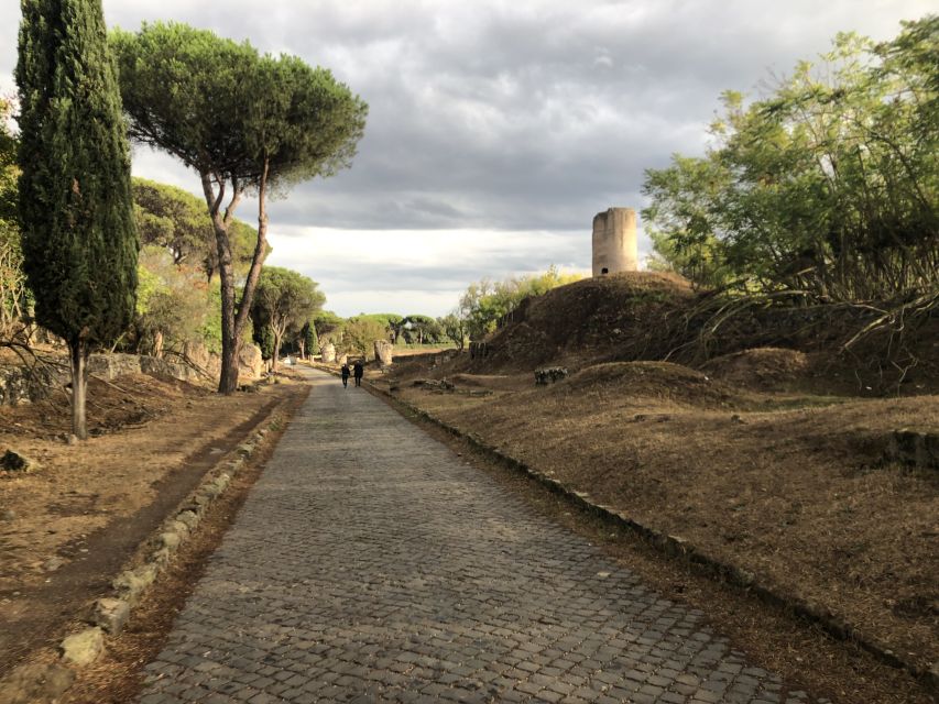 Rome: Appian Way E-Bike Tour Catacombs, Aqueducts & Picnic - Guides, language, and the pace of the day