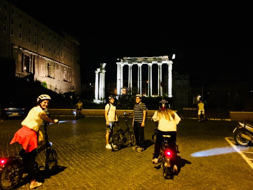 Rome by Night: E-bike Small Group Tour -Food & Wine (Option) - Piazza Navona and the Pantheon