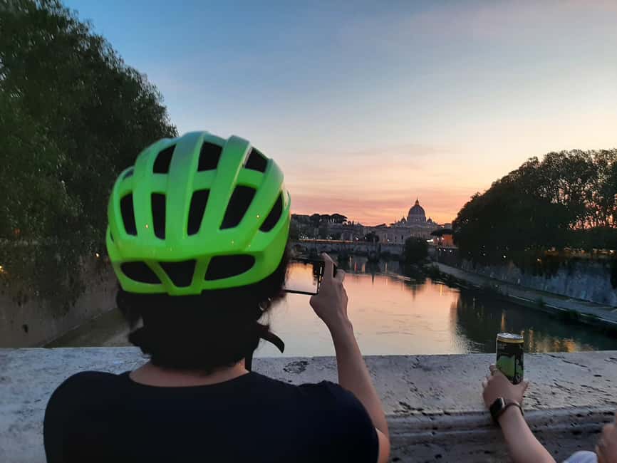Rome: E-Bike Sunset Tour with Pizza Option - Trevi Fountain and Piazza di Spagna after dark