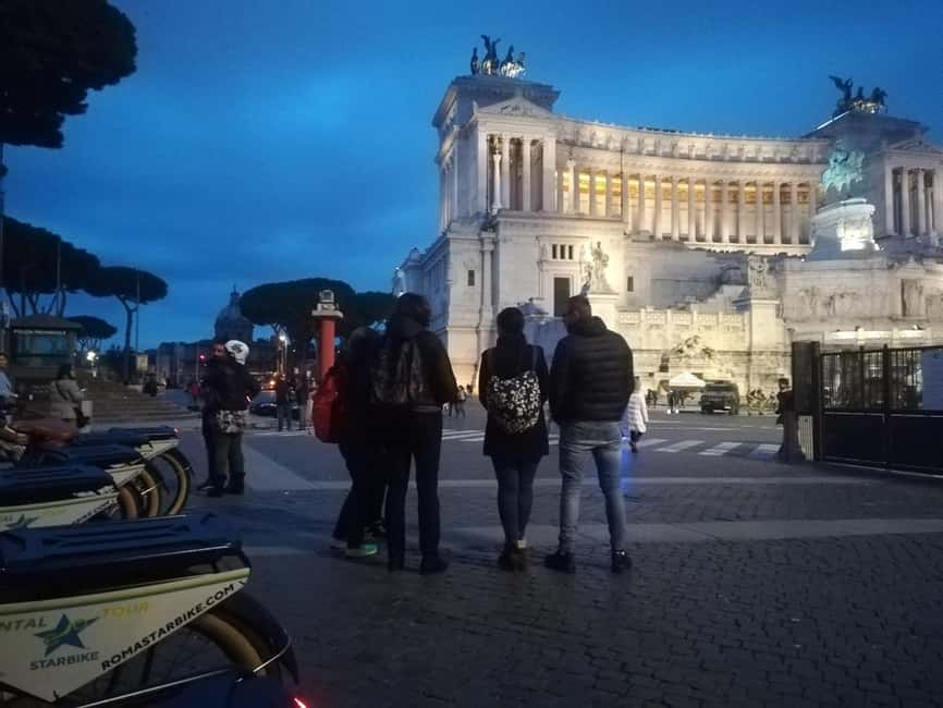 Rome: E-Bike Sunset Tour with Pizza Option - Piazza Venezia and Capitoline Hill show Rome’s scale