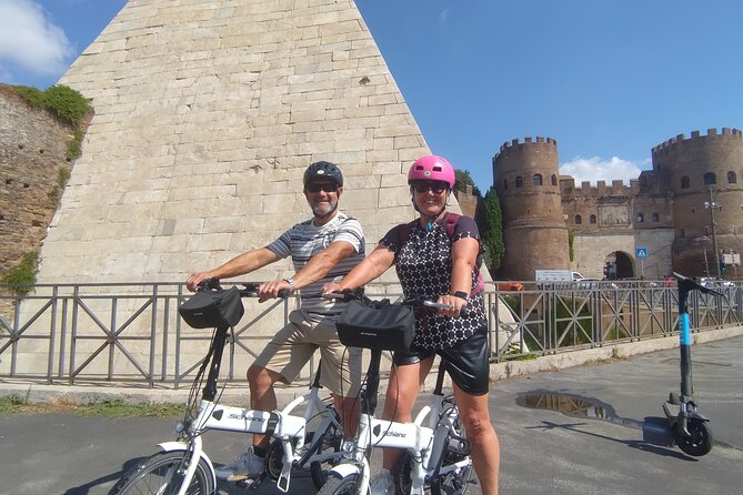 Rome Highlights by E-Bicycle Small group - Trajan’s Market and the grand white monument