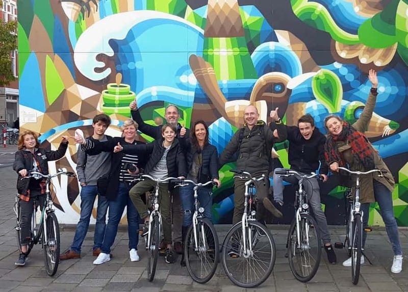 Rotterdam: City Highlights Guided Bike Tour - Markthal and the modern center