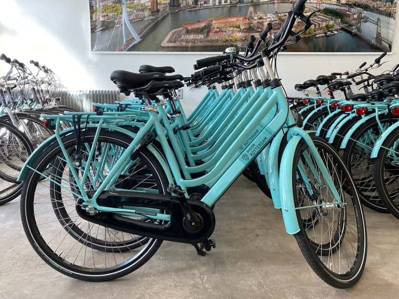 Rotterdam: City Highlights Guided Bike Tour - Meeting your guide at 1e Blekerhof