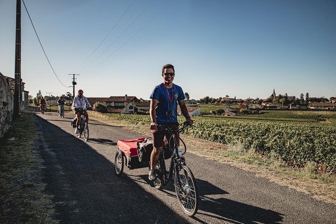 Saint-Emilion Electric Bike Day Tour with Wine Tastings & Lunch - Saint-Émilion by E-Bike: The Day at a Glance