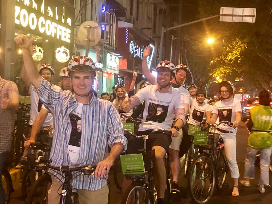 Shanghai Charming Night Small Group Bike Tour - Tianzifang and Taikang Road after dark