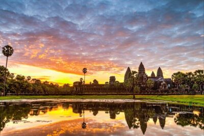 Angkor Wat Sunrise Bike Tour & Jungle Breakfast