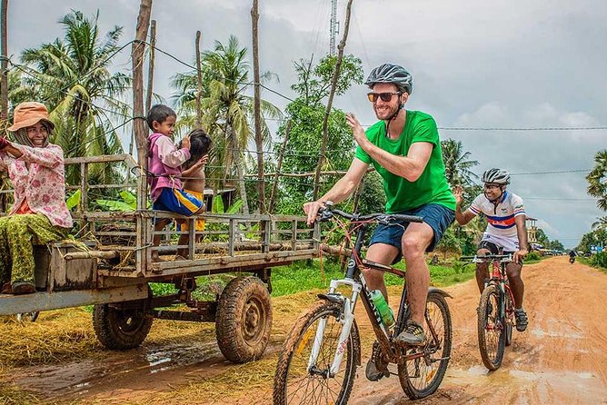 Siem Reap Countryside Guided Tour by Bike and E-Bike Private Tour - Why this bike ride works beyond the temples