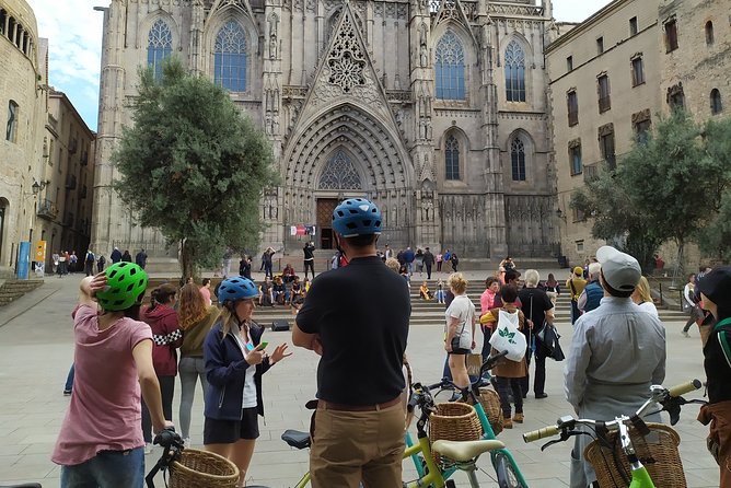 Sights of Barcelona E-Bike Tour Led by a Local Guide - Arc de Triomf and the Born district