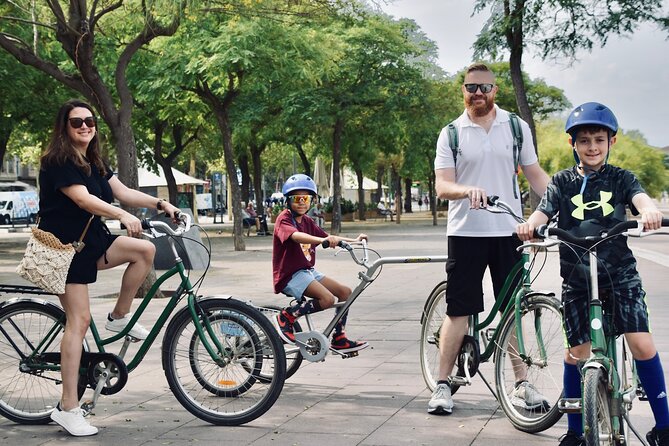 Sightseeing by Bike & Photo Shooting - Port Vell and Barcelona’s seafront