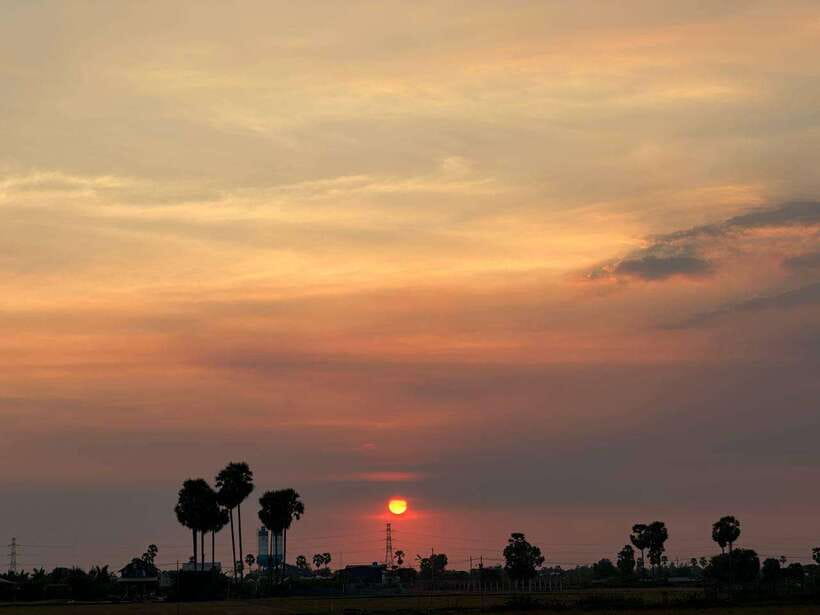 Small Group Countryside Sunset Bike Tours - Phnom Krom and the sunset finish