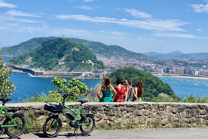 Small-Group Electric Bike Tour in San Sebastián - La Concha gives you the classic opening view