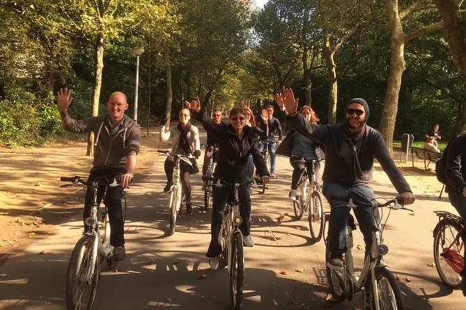 Small Group Guided Bike Tour of Amsterdam's Hidden Gems - Starting at Spuistraat and learning the city’s rhythm