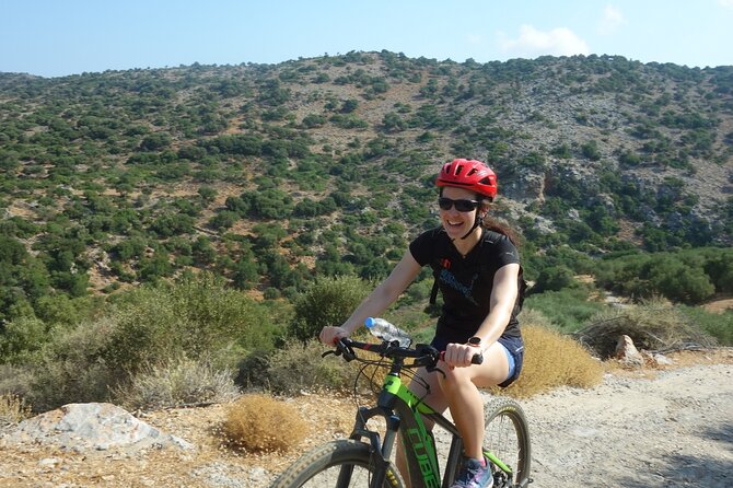 Small Villages and Cretan Nature. E-Bike tour - Who should book this ride?
