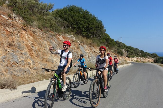 Small Villages and Cretan Nature. E-Bike tour - Eight kilometers on dirt tracks