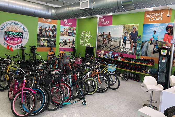 South Beach Bicycle Rental - Starting beside Ocean Drive in the Art Deco District
