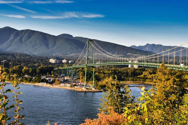 Stanley Park Self Guided Bike Tour - How the AudioMe app works on the ride