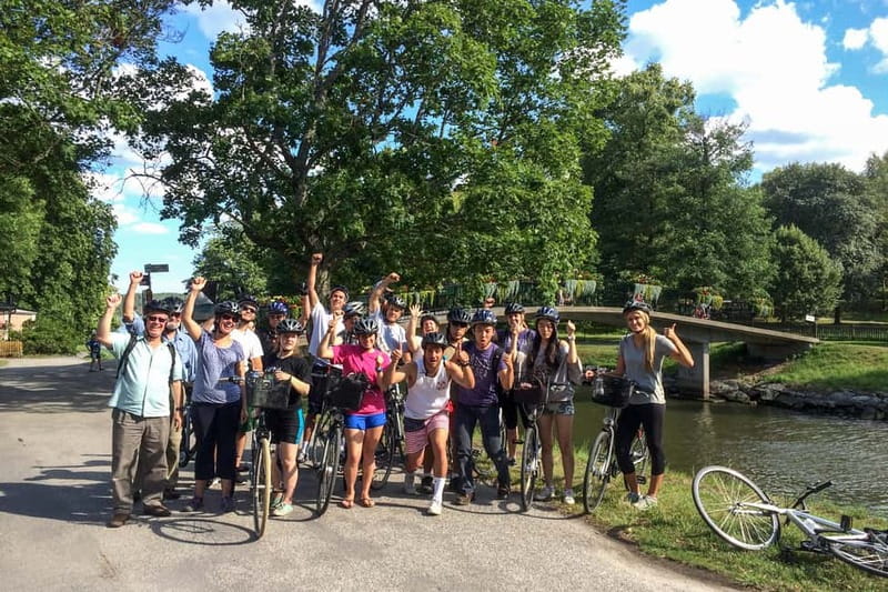 Stockholm: Guided Bike Tour - Gamla Stan and the Royal Palace