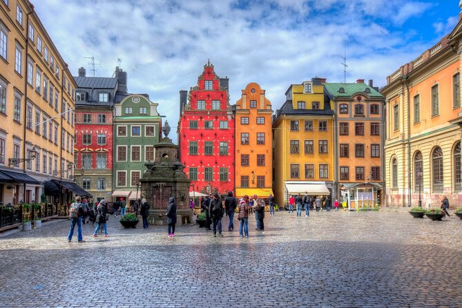 Stockholm's Best Bike Tour! - City Hall and the bridges around Riddarholmen