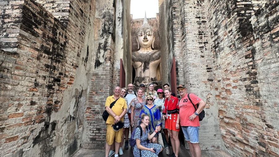 Sukhothai: Historical Park & Countryside Cycling Tour - Entering Sukhothai through the Eastern Gate