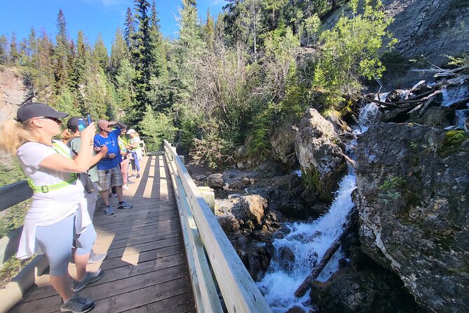 Sundance Canyon eBike and Hike Guided Tour - A brief stop at Cave and Basin