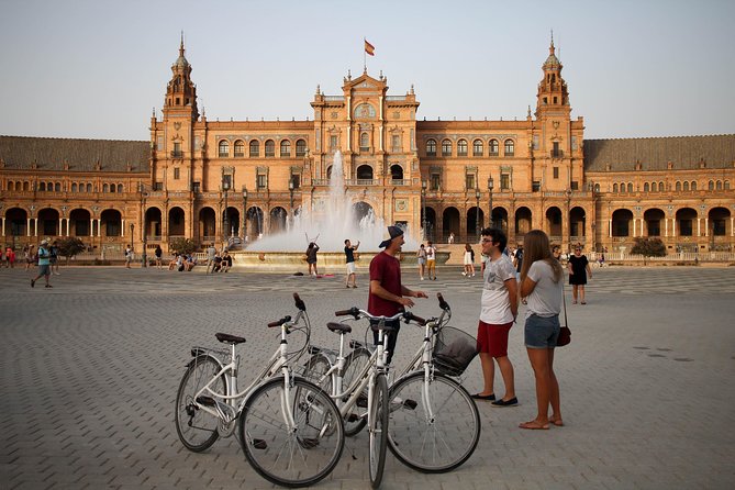 Sunset Guided Bike Tour in Seville - What the guides add to the ride