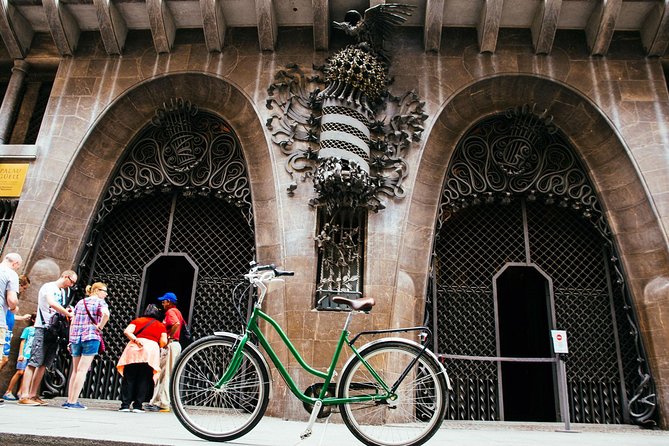 The Beauty of Barcelona by Bike: Private Tour - Parc de la Ciutadella closes the route
