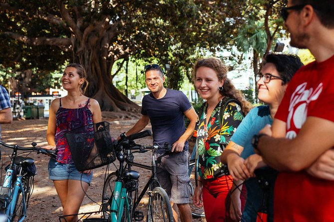 The Beauty of Valencia by Bike: Private Tour - Colón Market and a change of neighborhood