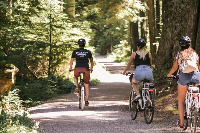 The Grand Bicycle Tour by Cycle City Tours - Weather and clothing can make or break the day