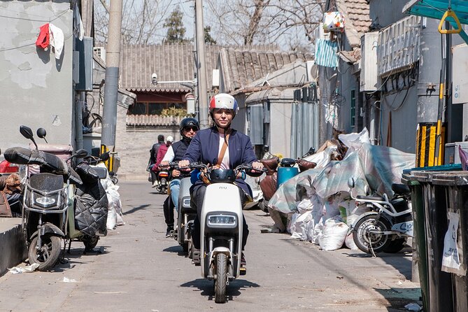 The Hutong Experience by Bike - Choosing between an e-bike and a bicycle