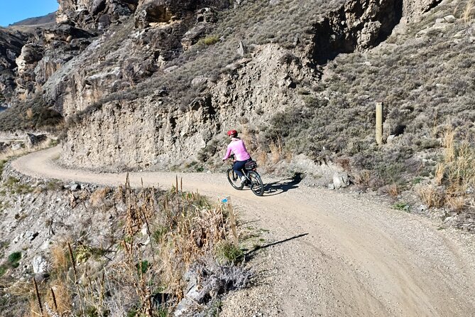 The Ultimate Lake Dunstan Bike Hire And Boat Experience - Why the Lake Dunstan route works so well