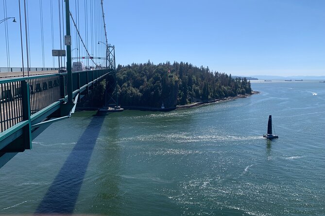 The Ultimate Stanley Park E-Bike Tour - Starting with the totem poles and Brockton Point