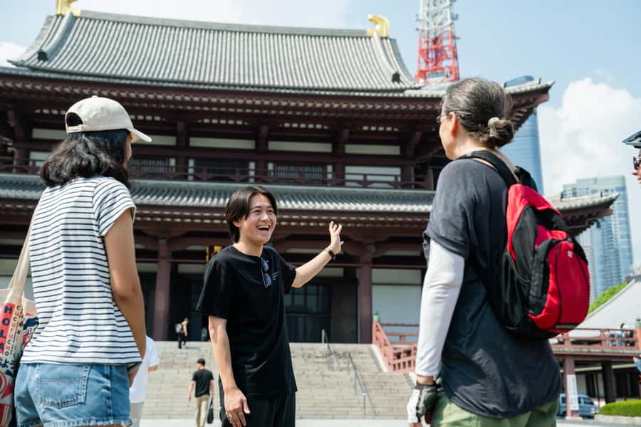 Tokyo: 3-hour Guided E-Bike Tour of the City's Hidden Gems - Tokyo Tower Route: old shrines beside modern government buildings
