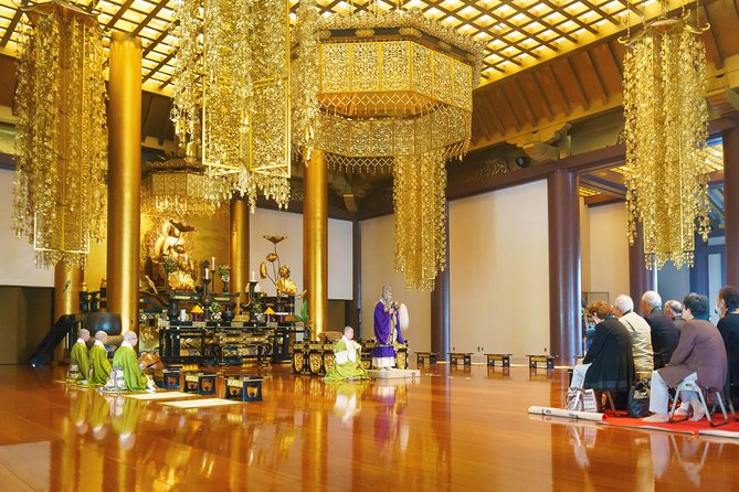 Tokyo Guided Small-Group Biking Tour - Omotesando, Roppongi Hills, and an old Tokyo cemetery