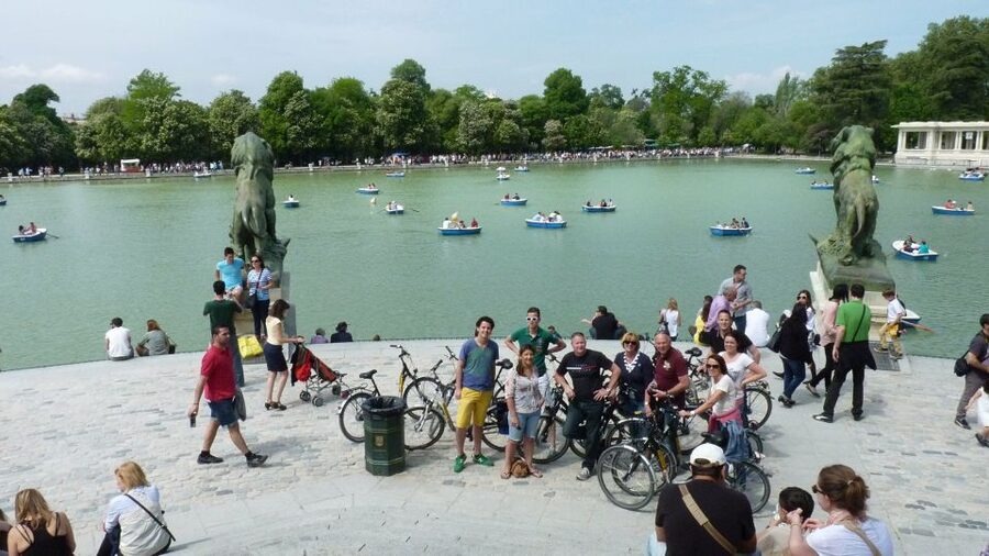 Top highlights of Madrid Bike Tour- 3hrs (e-bike optional) - The Royal Palace and the royal quarter