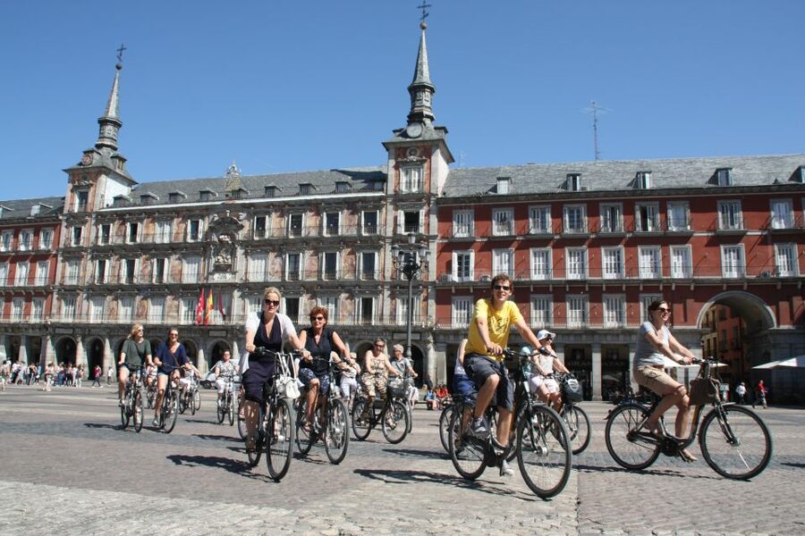 Top highlights of Madrid Bike Tour- 3hrs (e-bike optional) - Starting near Puerta del Sol