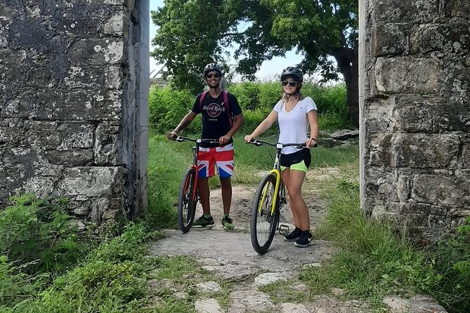 TRIPLE ACTIVITY TOUR, Bike Kayak Hike, ANTIGUA - The beach stop, a practical break rather than a full beach day