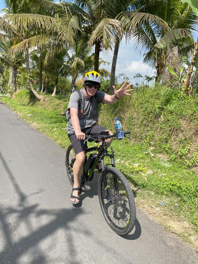 Ubud : PRIVATE Bike Tour inside Rice Field Ubud Countryside - Rice Fields for Most of the Route
