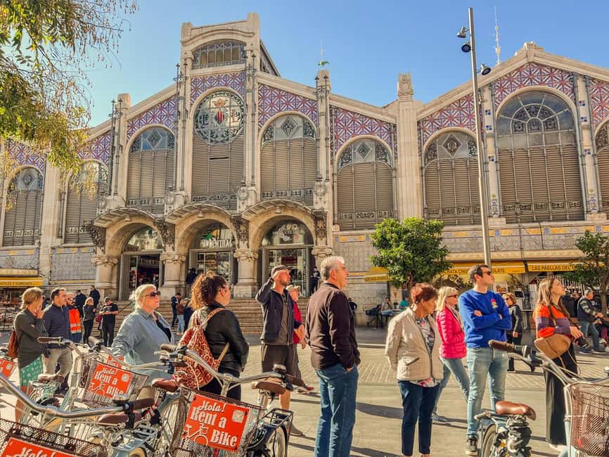 Valencia Bike Tours: City Highlights - Meeting at Hola Rent a Bike near Ruzafa