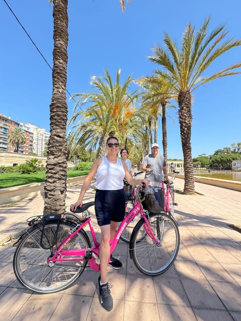 Valencia: City Highlights Guided Bike Tour - Forty minutes through the Turia Gardens