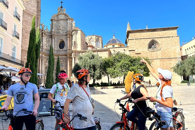 Valencia City Highlights in Guided Bike or E-Bike Tour - Central Market, Sant Joan, and La Lonja