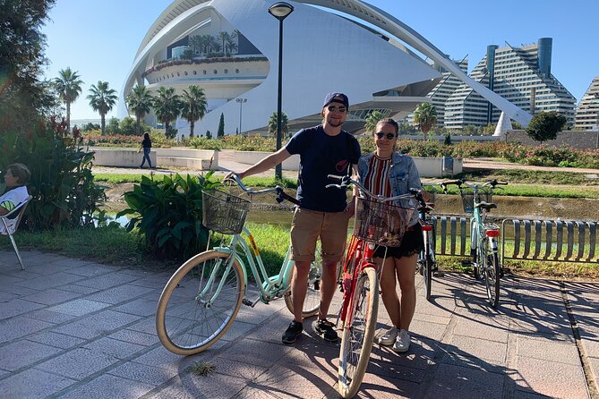 Valencia Guided Bike or E-Bike Tour in Small Group - Why a bicycle is a smart way to see Valencia