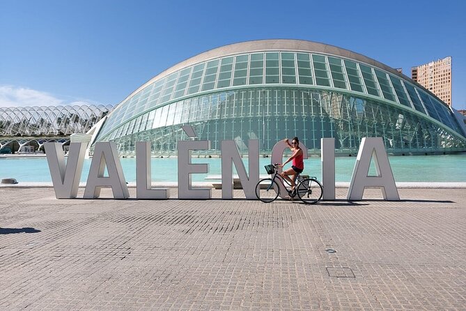 Valencia Highlights Bike Tour - Why a bike is the right way to meet Valencia