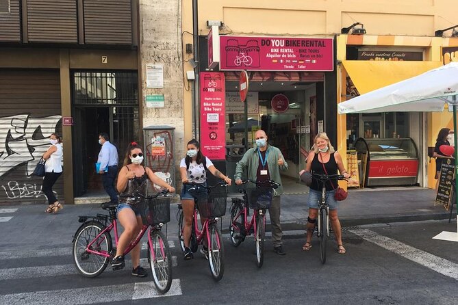 Valencia Highlights Bike Tour - The City of Arts and Sciences takes center stage