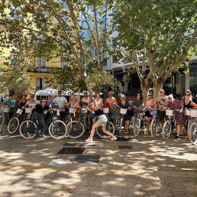 Valencia: Private City Tour on Bike,E-Bike&E-Scooter - Starting in Valencia’s historic center