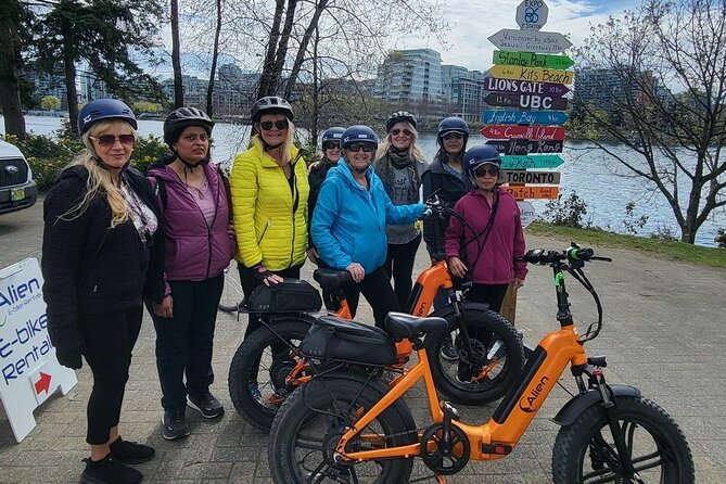 Vancouver E-Bike Rentals - Premium Seawall Bike Path Location - Riding the Seawall Infinity Loop