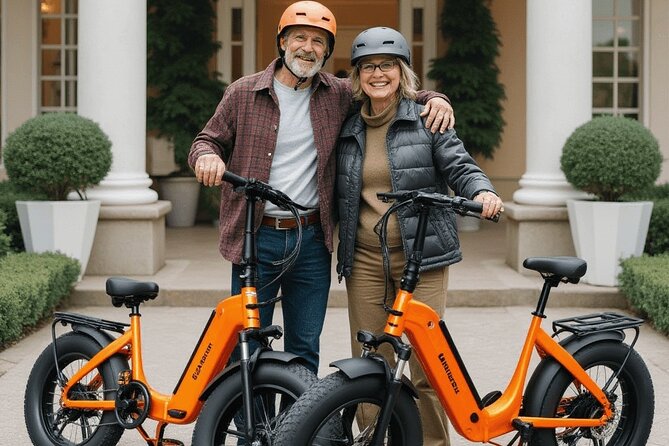 Vancouver E-Bike Rentals - Premium Seawall Bike Path Location - Granville Island, Olympic Village, and city views