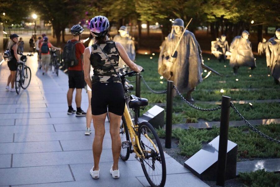 Washington DC: Monuments by Night Bike Tour - Washington Monument and the White House View